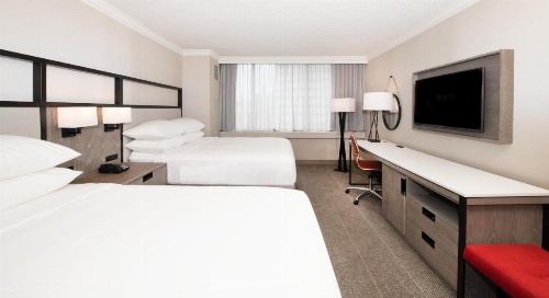 Crowne Plaza Baltimore - Puerto Interior image 13